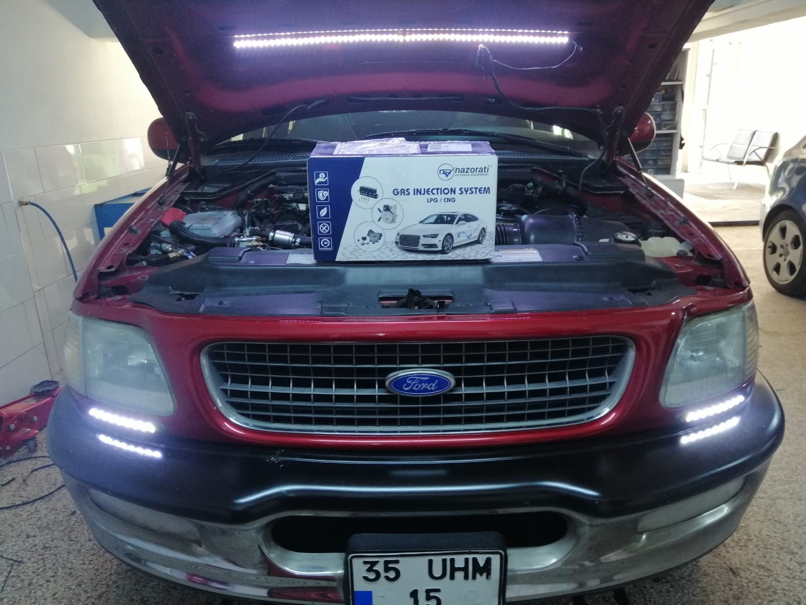 Ford Expedition 8Cyl 335hp - AEB 2568